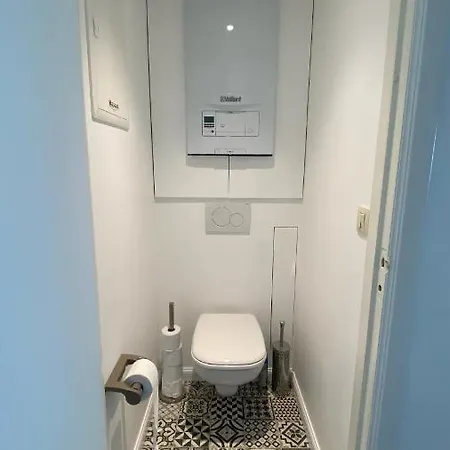 アパート 6de Hemel - 6eme Ciel - 6th Heaven ニーウポールト