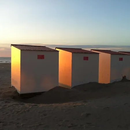 アパート 6de Hemel - 6eme Ciel - 6th Heaven ニーウポールト